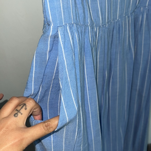 Old Navy Striped Midi Dress - Picture 5 of 7